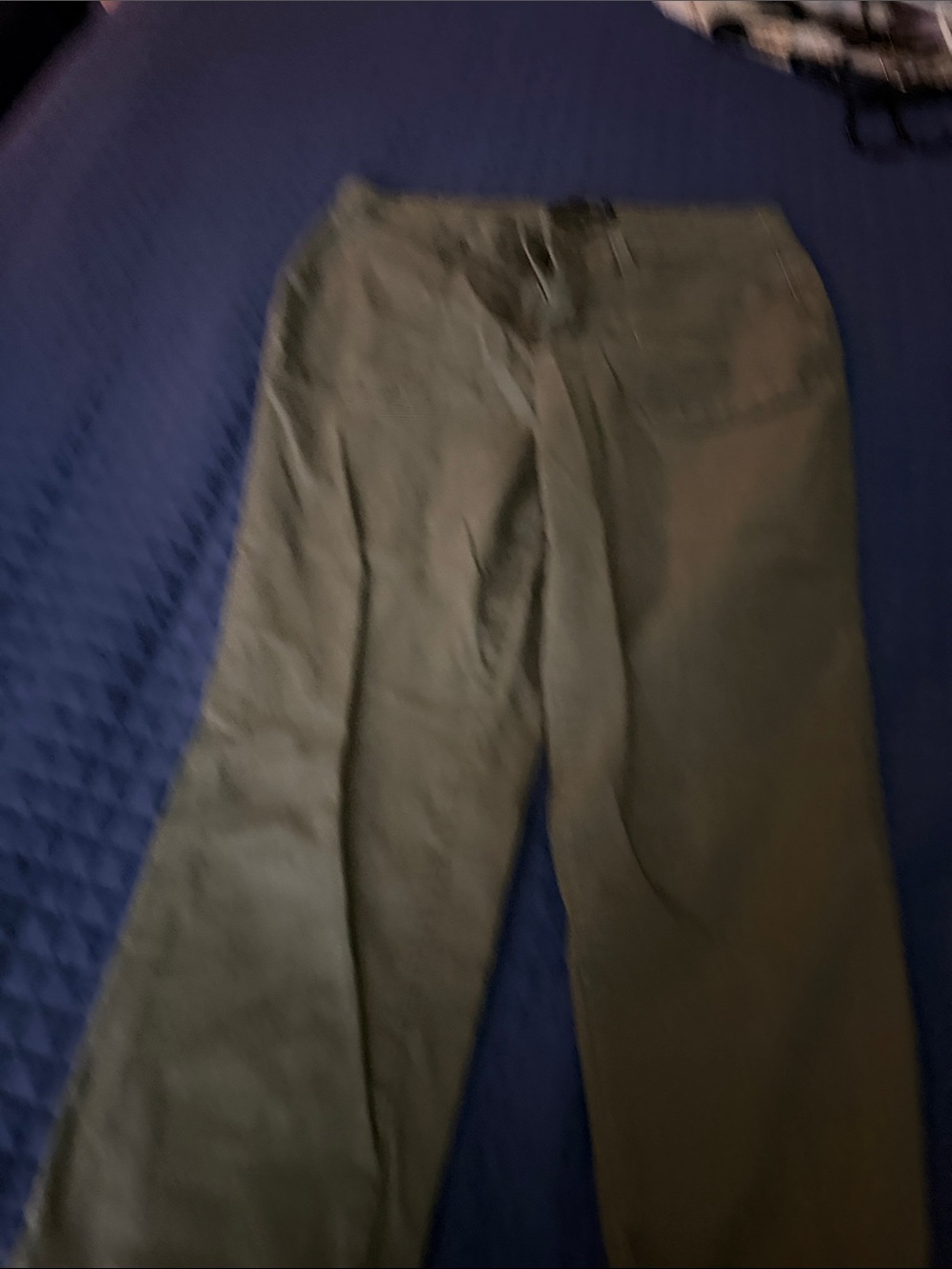 1822 Women’s Cropped Denim Olive Green Chinos